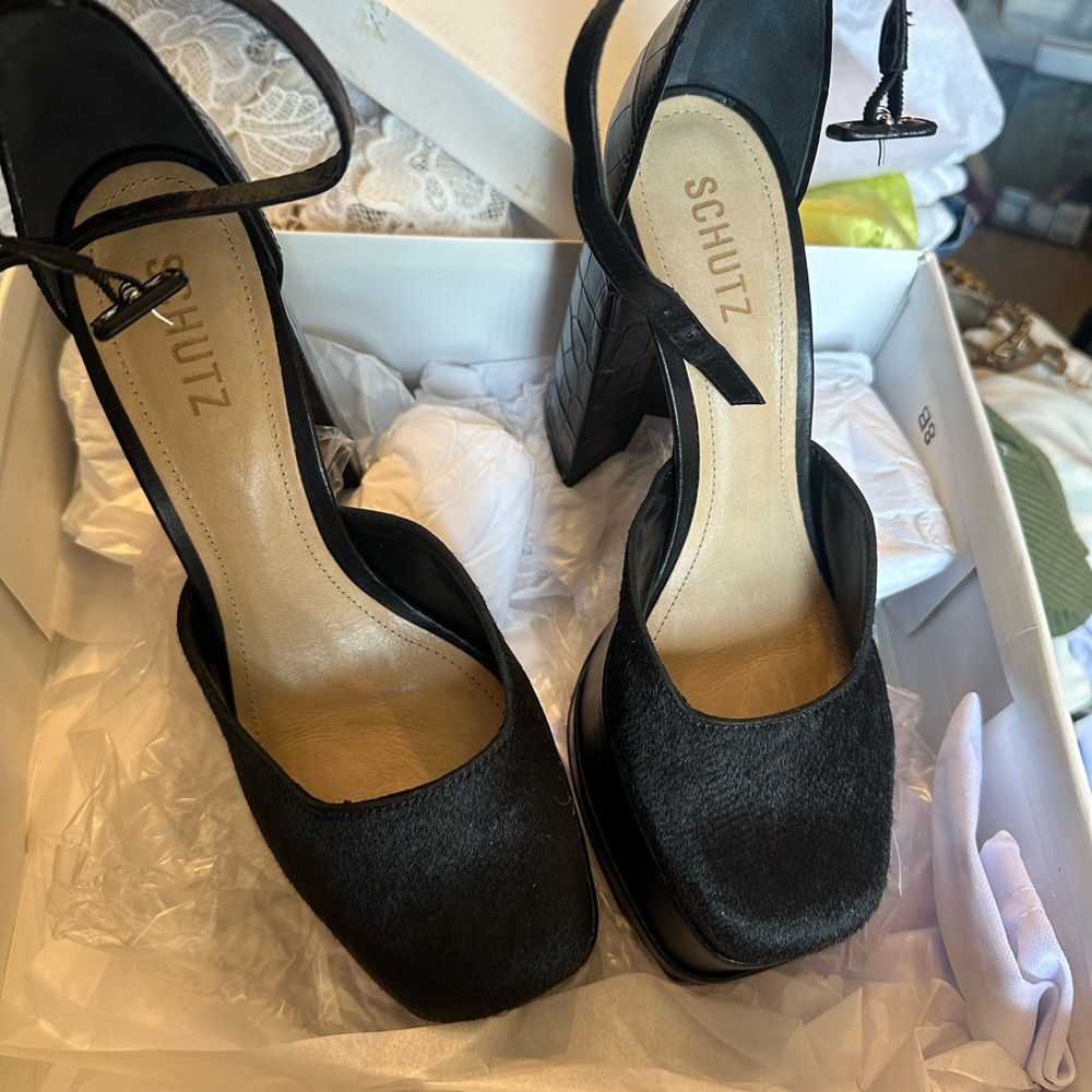 Schultz sexy croc and pony hair heels size 10